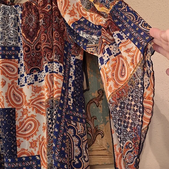 New Directions Multicolor Patchwork Blouse. Excellent Condition NWOT Size Med - Picture 5 of 9